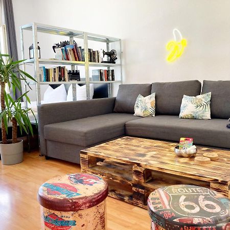 2 Zimmer Ferienwohnung In Zentraler Lage Inkl Wlan & Netflix Leipzig Extérieur photo